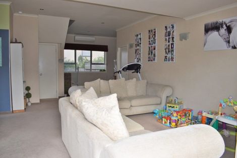 Photo of property in 9a Karaka Street, Otaki Beach, Otaki, 5512