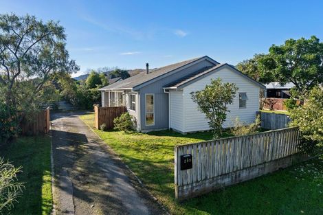 Photo of property in 285 Te Moana Road, Waikanae, 5036