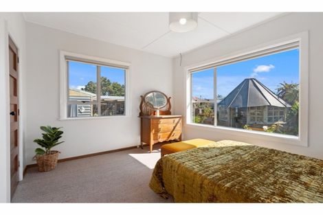 Photo of property in 18 Garvins Road, Hornby, Christchurch, 8042