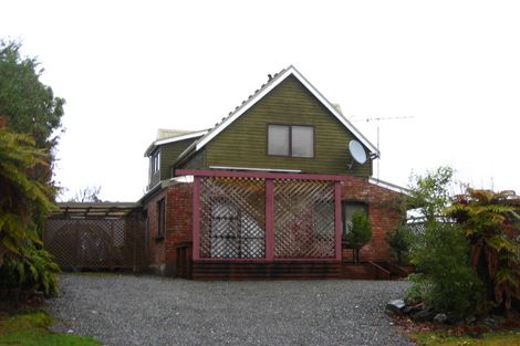 Photo of property in 8 Johns Road, Moana, 7872