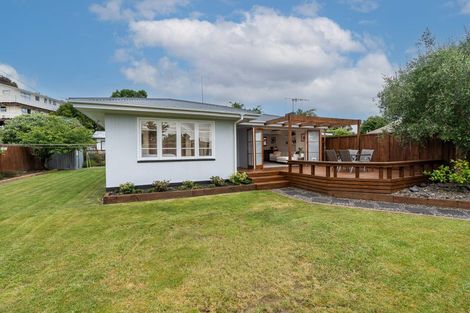 Photo of property in 10 Windsor Road, Maeroa, Hamilton, 3200