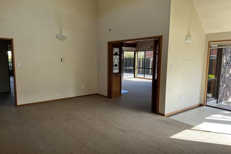 Photo of property in 41 Sayers Crescent, Ilam, Christchurch, 8041