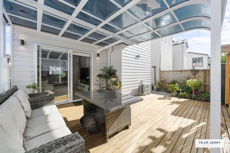Photo of property in 14 Te Kaapia Road, Papakura, 2110