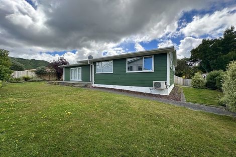 Photo of property in 81 California Drive, Totara Park, Upper Hutt, 5018