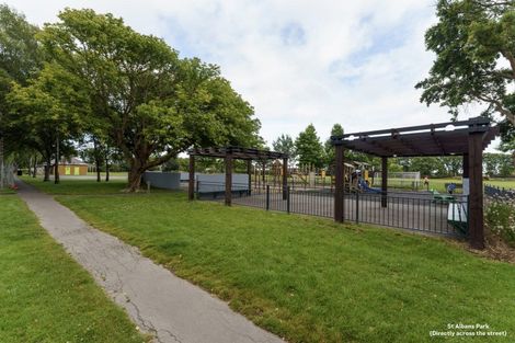 Photo of property in 2/34 Edward Avenue, Edgeware, Christchurch, 8013