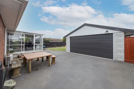 Photo of property in 22 Palmers Road, New Brighton, Christchurch, 8083
