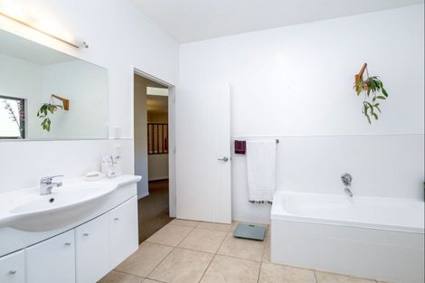 Photo of property in 328 Fabians Road, Morison Bush, Greytown, 5794