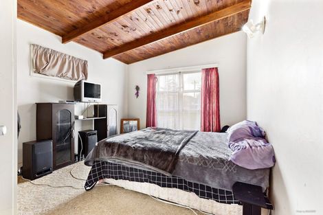 Photo of property in 59 Birdwood Road East, Pukekohe, 2120