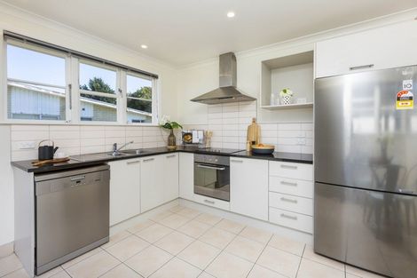 Photo of property in 30a Ranfurly Street, Trentham, Upper Hutt, 5018