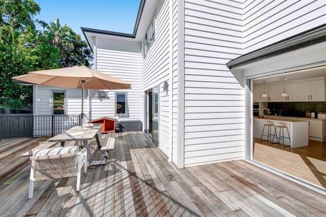 Photo of property in 1 Astrolabe Place, Gulf Harbour, Whangaparaoa, 0930