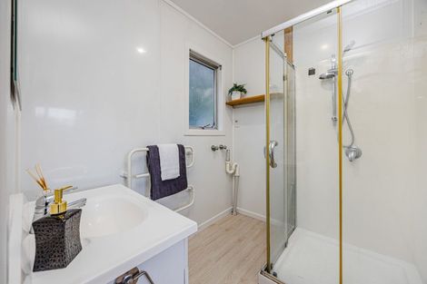 Photo of property in 23 Clark Road, Pahurehure, Papakura, 2113