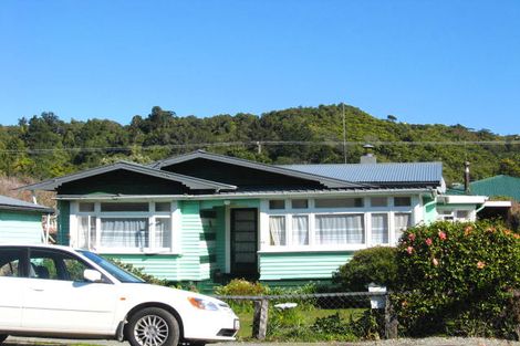 Photo of property in 42 Marsden Road, Greymouth, 7805