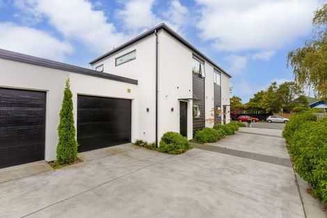 Photo of property in 2/57 Woodville Street, Edgeware, Christchurch, 8013