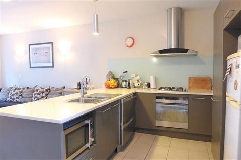 Photo of property in 35q Garnet Road, Westmere, Auckland, 1022