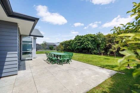 Photo of property in 49 Rodeo Drive, Kelvin Grove, Palmerston North, 4414