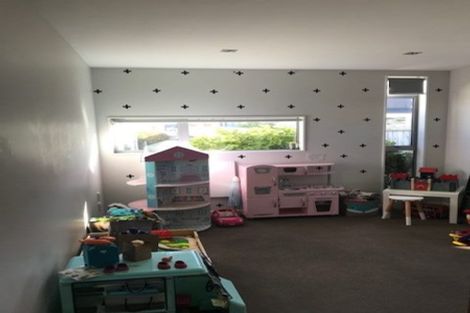 Photo of property in 16b Argentine Avenue, Miramar, Wellington, 6022