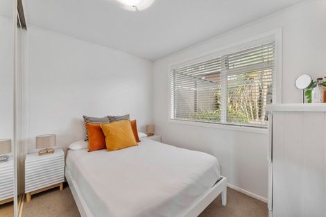 Photo of property in 2/107 Allington Road, Karori, Wellington, 6012