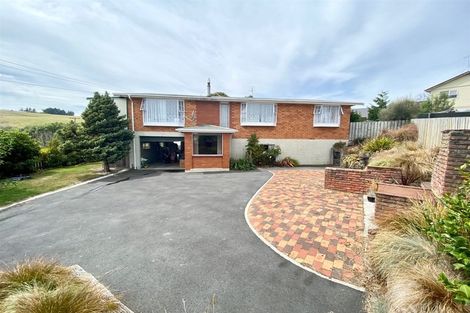 Photo of property in 14 Cambridge Street, Balclutha, 9230