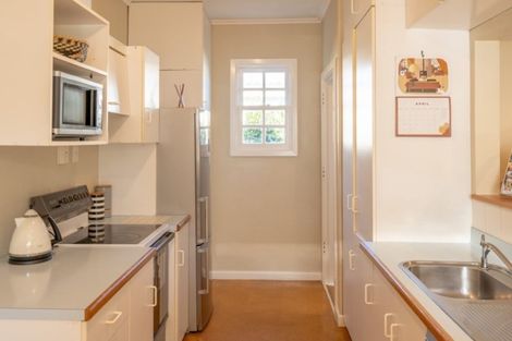 Photo of property in 41 Golf Road, Paraparaumu Beach, Paraparaumu, 5032