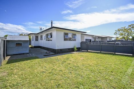 Photo of property in 8 Cartier Crescent, Flaxmere, Hastings, 4120