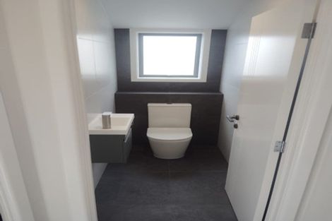 Photo of property in 34b Bradbury Road, Botany Downs, Auckland, 2010