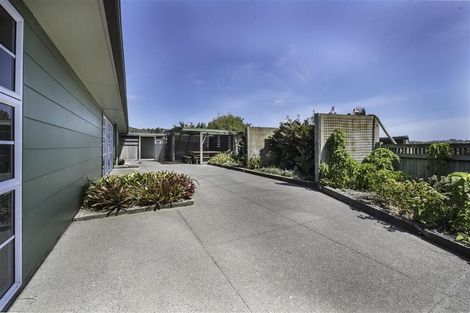 Photo of property in 55 Watchman Road, Westshore, Napier, 4110