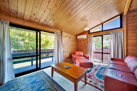 Photo of property in 10 Chrisarda Place, Red Hill, Papakura, 2110