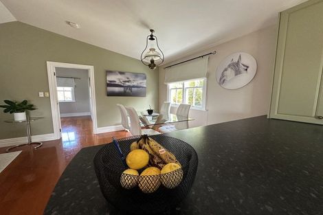 Photo of property in 36 James Mackie Road, Helensville, 0875