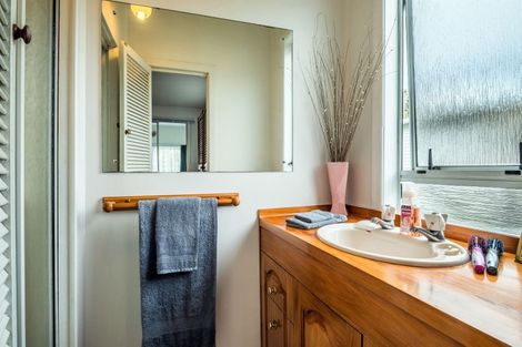 Photo of property in 15 Bonita Avenue, Stanmore Bay, Whangaparaoa, 0932