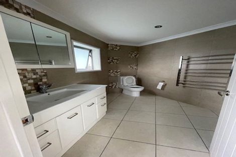 Photo of property in 10 Gold Street, Albany Heights, Auckland, 0632