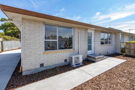 Photo of property in 1/150 Bowhill Road, New Brighton, Christchurch, 8083