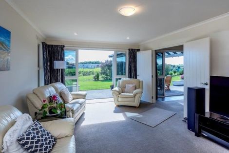 Photo of property in 10 Tarrant Way, Ohau, Levin, 5570