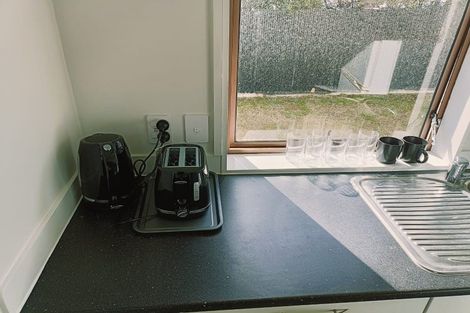 Photo of property in 1/382 Main Road North, Bay View, Napier, 4104