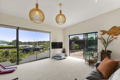 Photo of property in 36 Robertson Street, Raglan, 3225