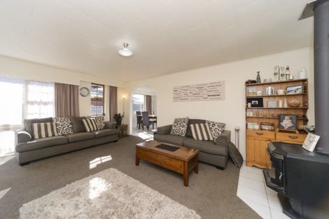 Photo of property in 108 Benmore Avenue, Cloverlea, Palmerston North, 4412
