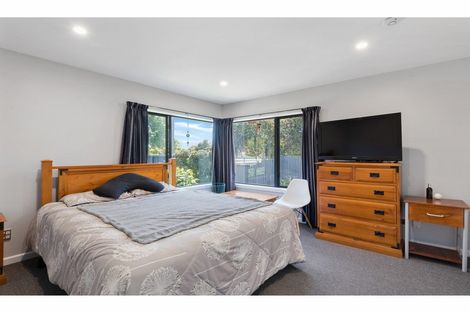 Photo of property in 44 Emlyn Place, Avondale, Christchurch, 8061