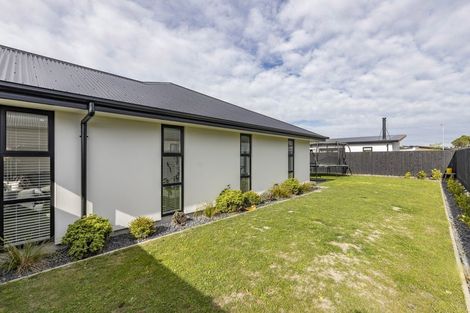 Photo of property in 16 Lusk Street, Rangiora, 7400