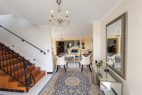 Photo of property in 135a Moore Street, Hillcrest, Auckland, 0627
