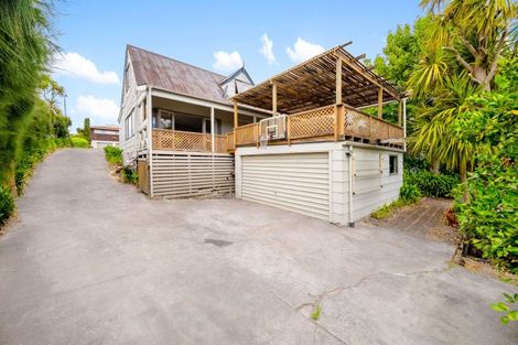 Photo of property in 85 Evelyn Road, Cockle Bay, Auckland, 2014