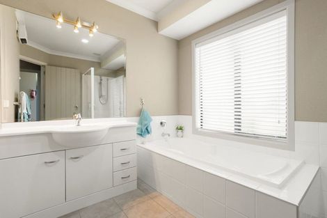 Photo of property in 2 Brancaster Place, Cambridge, 3434