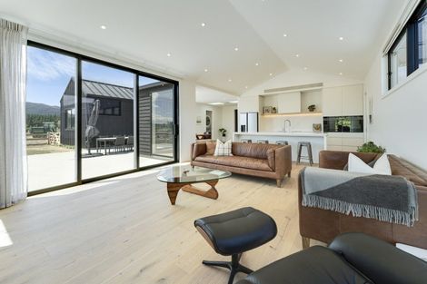 Photo of property in 75 Stone Drive, Cromwell, 9384