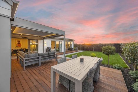 Photo of property in 10 Boag Place, Halswell, Christchurch, 8025