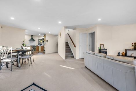 Photo of property in 45 Chieftain Rise, Goodwood Heights, Auckland, 2105