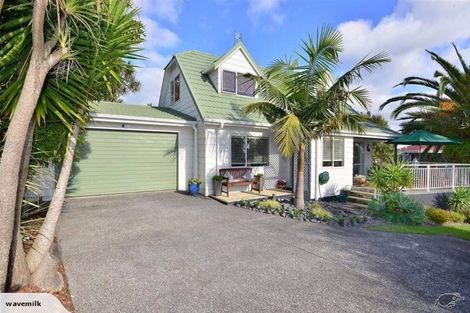 Photo of property in 94 Unsworth Drive, Unsworth Heights, Auckland, 0632
