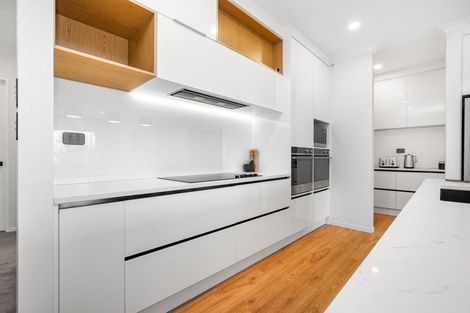 Photo of property in 125 Mcrobbie Road, Kingseat, Papakura, 2580