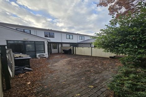 Photo of property in Tuscany Towers, 30/1 Ambrico Place, New Lynn, Auckland, 0600