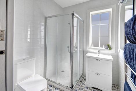 Photo of property in 1 Oakland Street, Andersons Bay, Dunedin, 9013