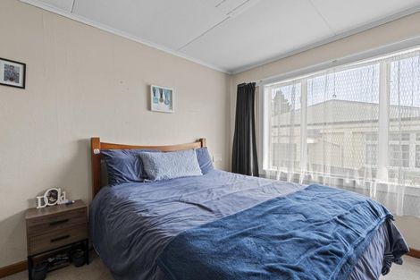 Photo of property in 64 Moa Street, Waikiwi, Invercargill, 9810