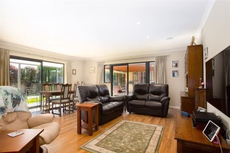 Photo of property in 16 Park Drive, Richmond, 7020