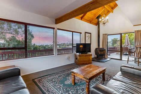 Photo of property in 41 Lingham Crescent, Torbay, Auckland, 0630